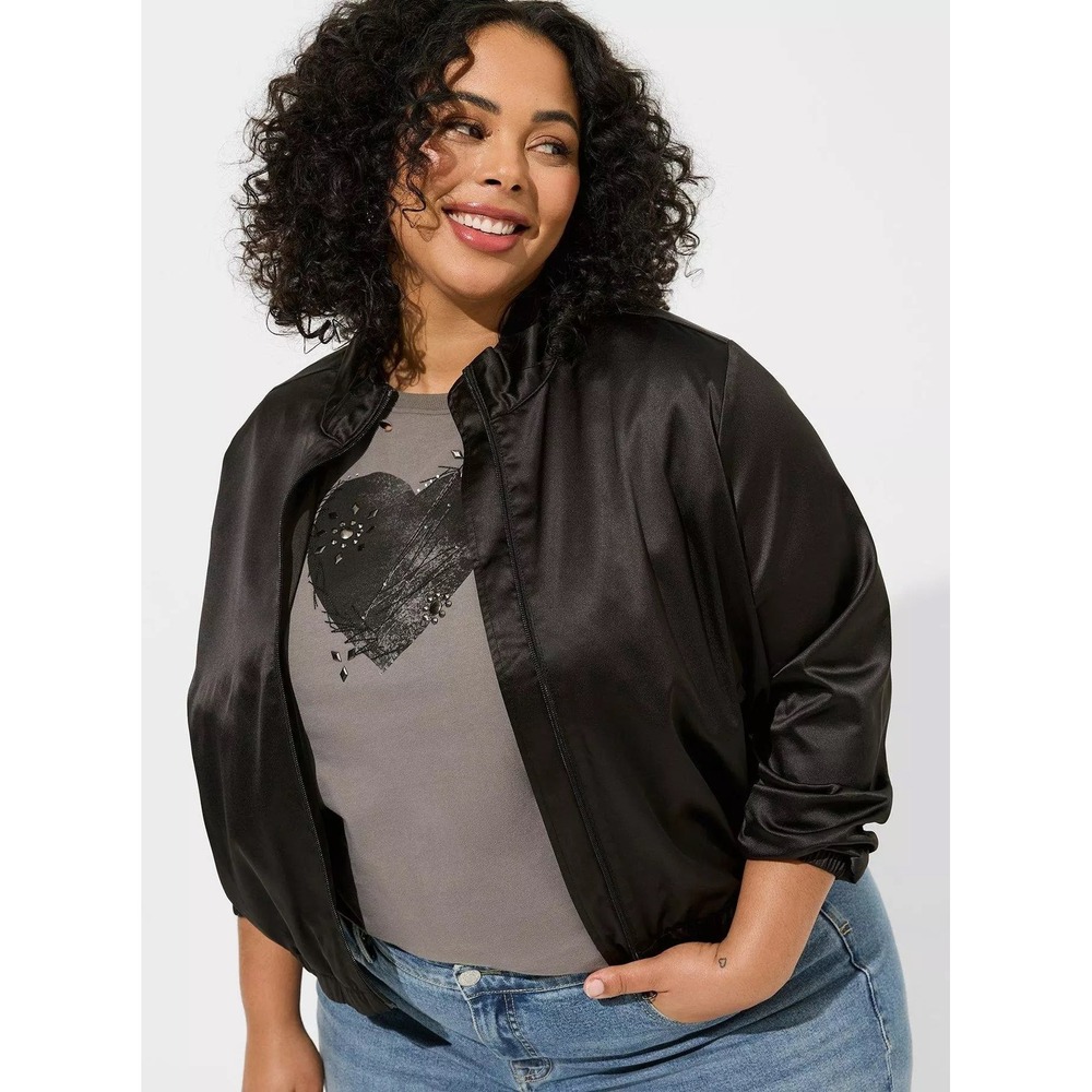 TORRID Black Satin Bomber Jacket Full Zip Lightweight Travel Size 2 18/20